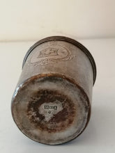 Charger l&#39;image dans la galerie,  Goblet Russe, drapeau Suisse 19ème. Avec sa panoplie de poinçons habituel, date orfèvre, et titre
