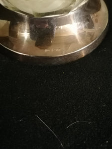 Yezler grand vase en cristal taillé, avec col et socle en argent 0.800.