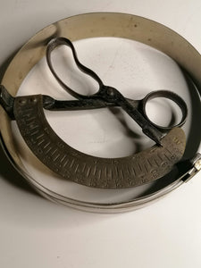 Mesure de chapelier ancien 