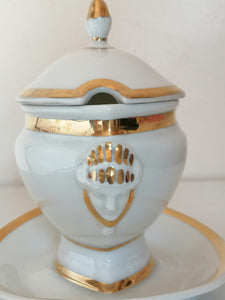 Saucière Empire en porcelaine Vieux Paris. Parfait état 