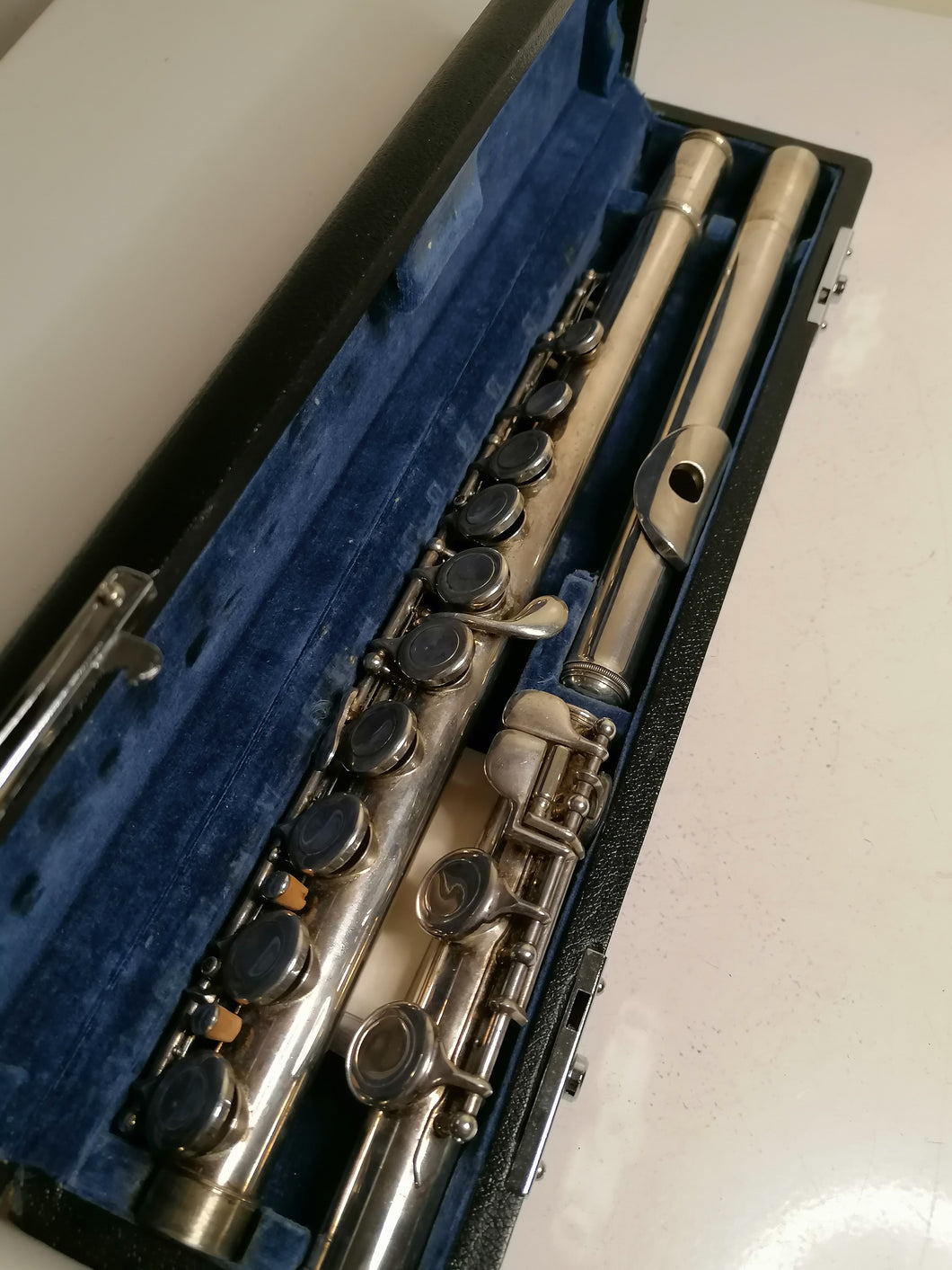 Hernals S210 flûte traversière avec tête en argent massif 925. Avec son coffret. 