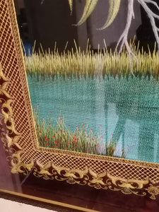 Oiseau du paradis, broderie fine, probablement des atelier de Shams Agra Inde. Très fin travaille XXème .