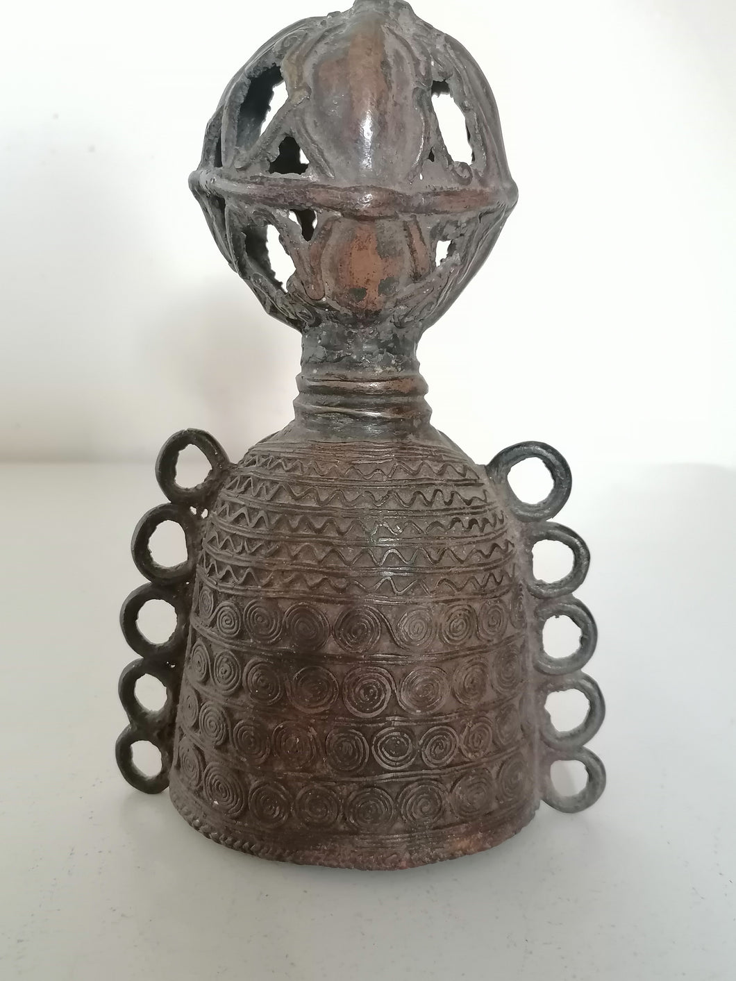 Cloche (dong) africain en bronze, probablement côte d'Ivoire début XXème 