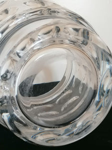 BACCARAT Rare seau à Champagne en cristal taillé. Hauteur 23cm