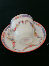 Charger l&#39;image dans la galerie, Minton tasse et sous tasse à café pour Martin à Genéve. Parfait état. 
