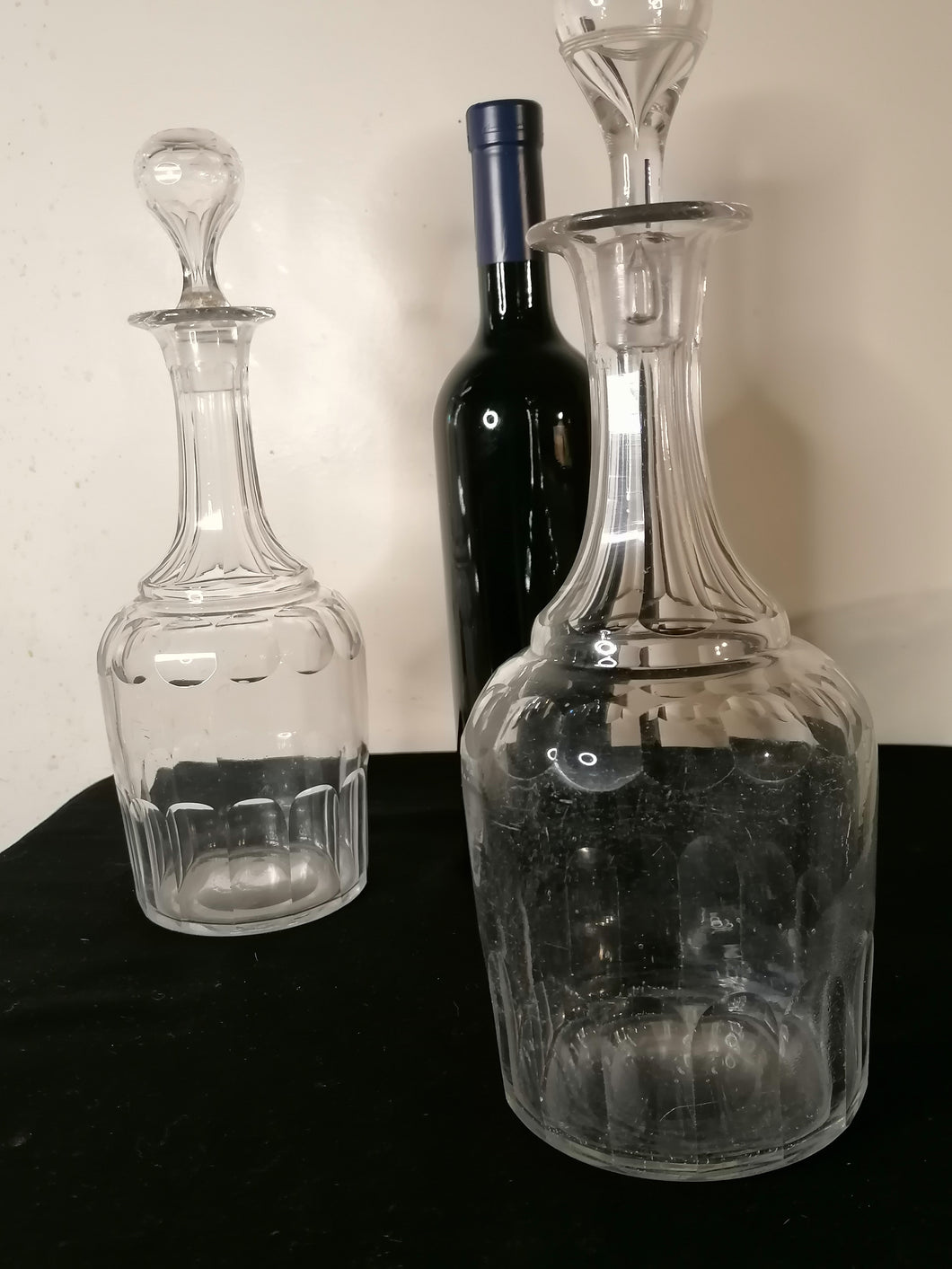 Paire de carafe à vin en cristal taillé XIXème