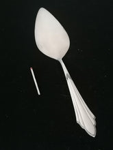 Charger l&#39;image dans la galerie, Pelle à gâteau vintage WMF 

