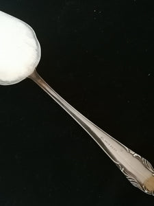 Pelle à gâteau argenté