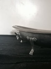 Charger l&#39;image dans la galerie, Série de 4 coupes sur pieds, style Anglais argenté
