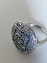 Charger l&#39;image dans la galerie, Bague argent rhodié et cristaux teinté et taillé. 
