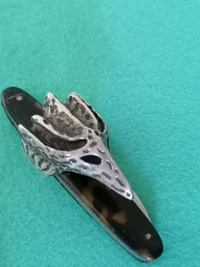 Bague bec de corbeau en argent massif 
