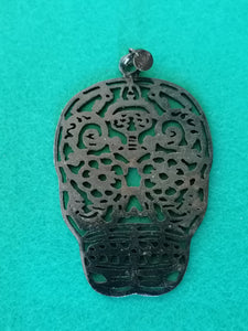 Pendentif skull en argent Chloé 