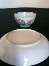 Charger l&#39;image dans la galerie, Sous coupe et bol porcelaine famille rose compagnie des Indes. 

