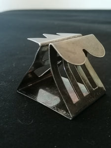 Nathalie du Pasquier lien de serviette design 