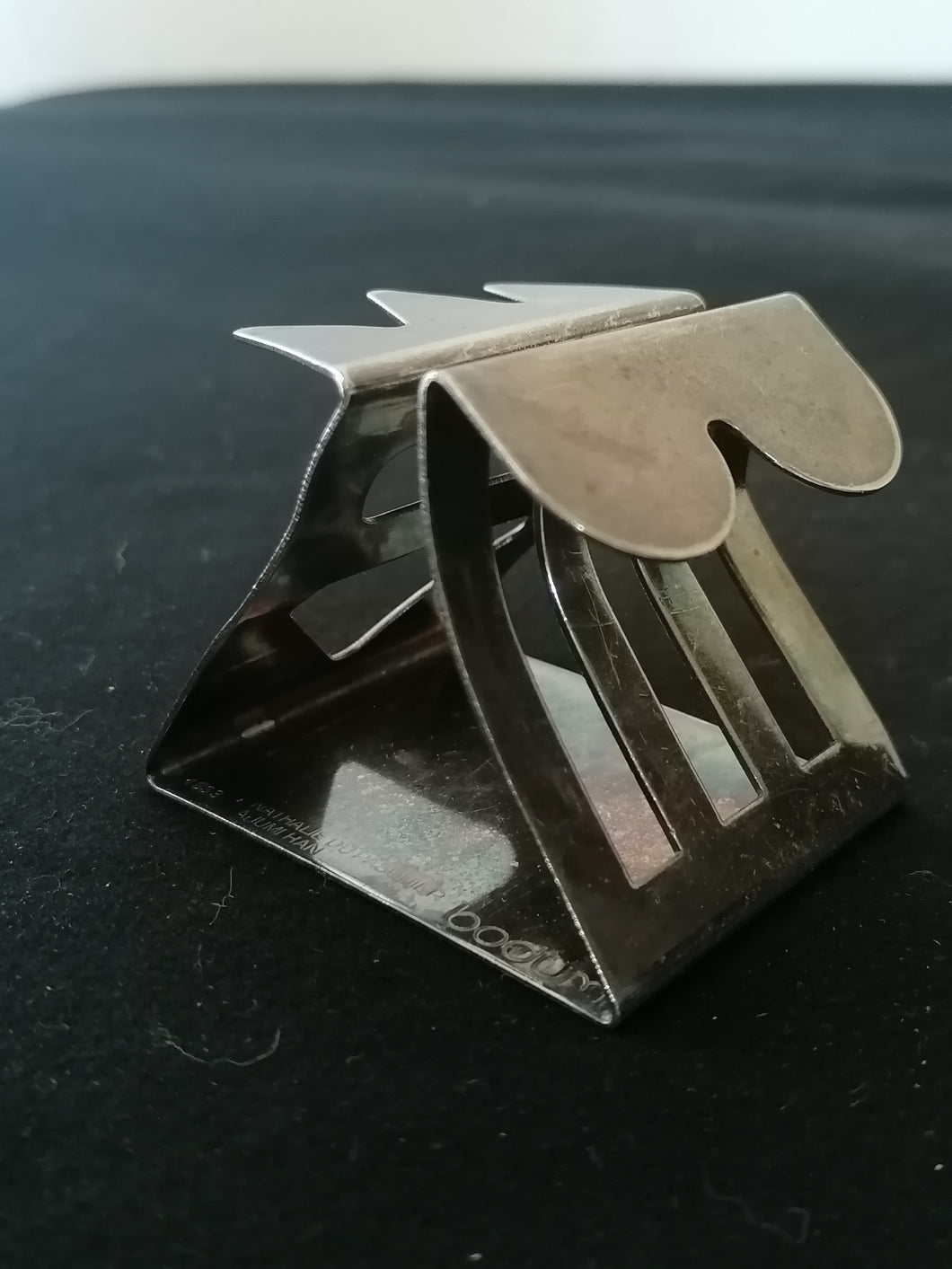 Nathalie du Pasquier lien de serviette design 