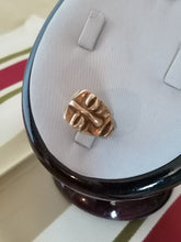 Charger l&#39;image dans la galerie, Bague masque en bronze. Bijoux créateur non signé
