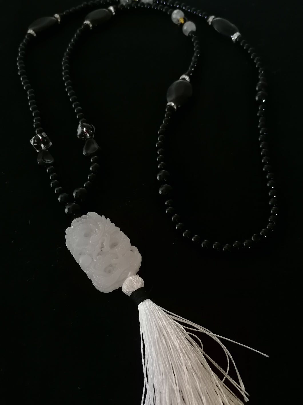 Sautoir en perle noir style chinois