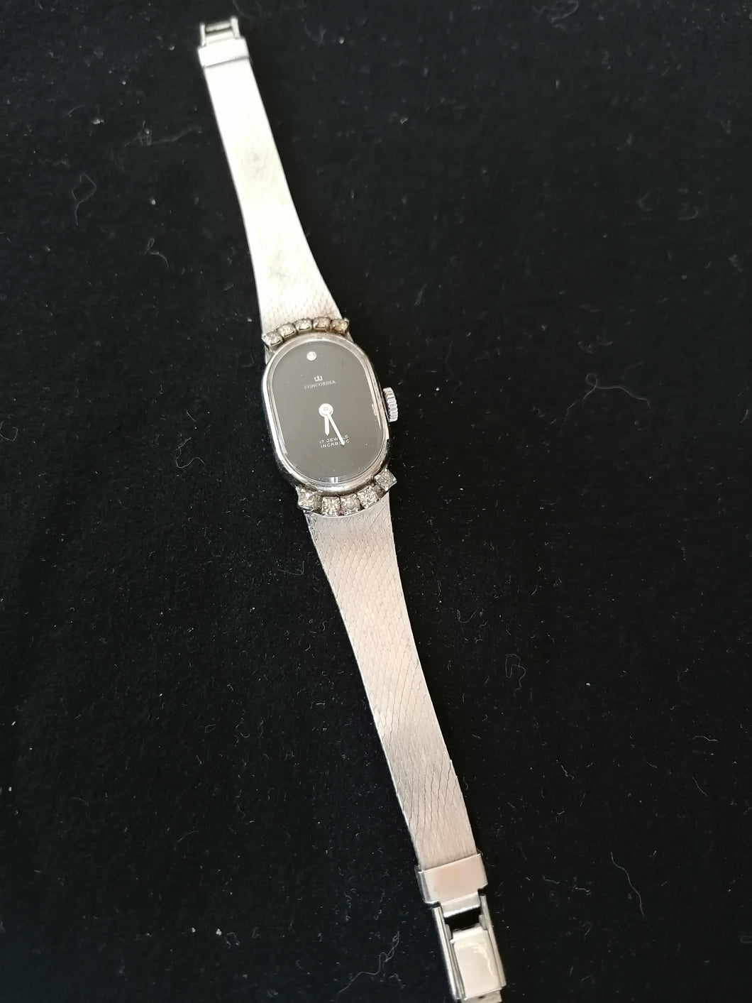 Concordia montre mécanique,  modèle femme