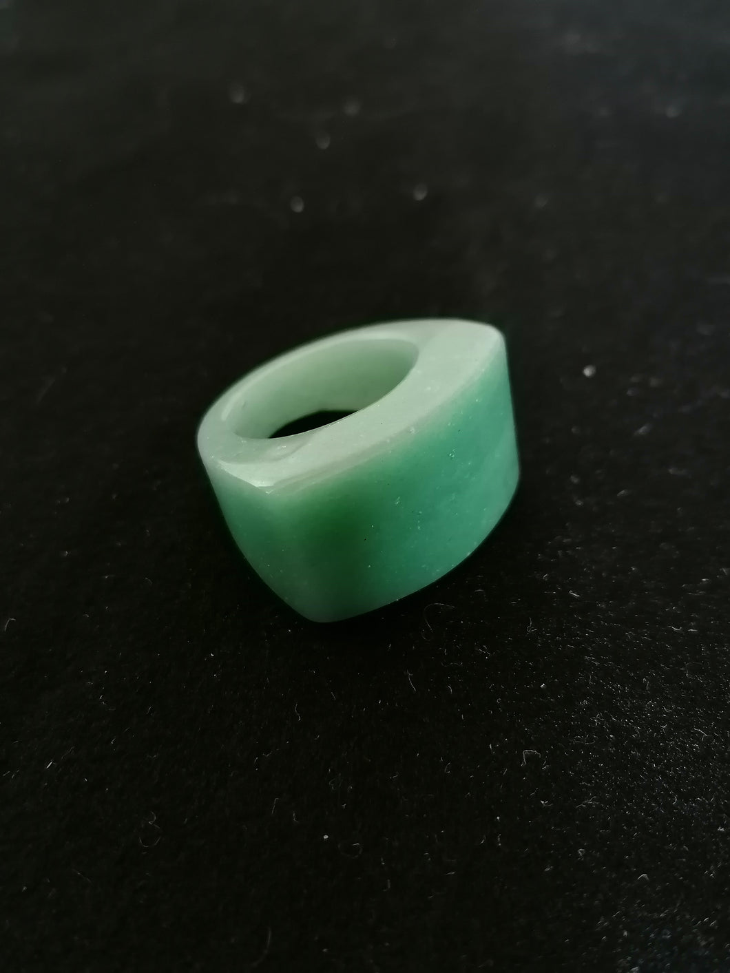 Bague en jade parfait état