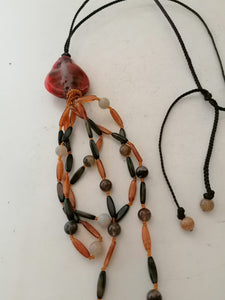 Collier en verre soufflé et pierres 