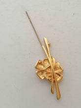 Charger l&#39;image dans la galerie, Broche à chapeau doré, Arcane et Van Cleef Arpels
