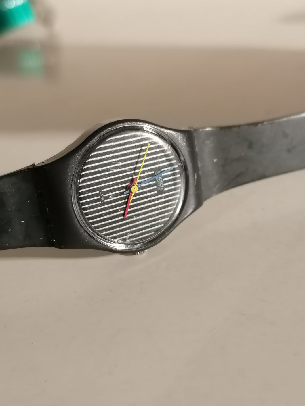 Swatch 1984 miss Chanel fonctionne