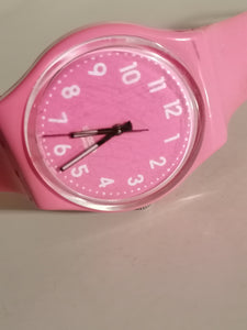 Swatch rose 2009 fonctionne et avec son Bracelet