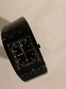 Swatch année 2000 modèle rare. Avec son Bracelet en cuir. Fonctionne 