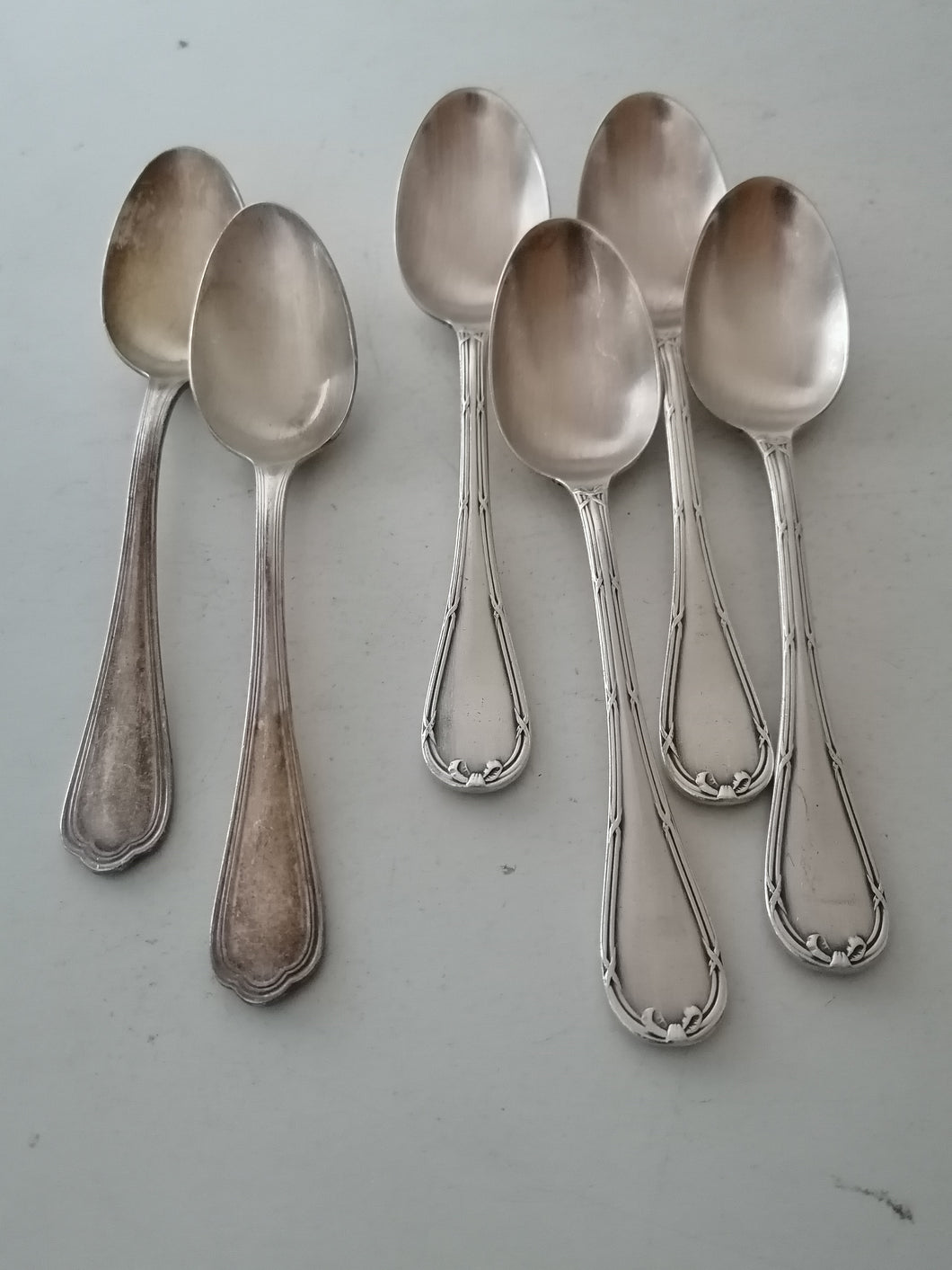 Christofle 6 cuillères  à dessert ou thé (4+2) elles vont bien ensemble