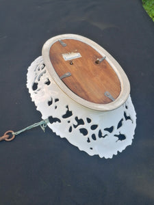 Rare souvenir de Genève avec boîte à musique en porcelaine.