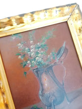 Charger l&#39;image dans la galerie, Daniel Ihly, peintre Genevois 1854-1910,

Nature morte avec coquemar genevois traditionnel. Huile sur panneau signé.
