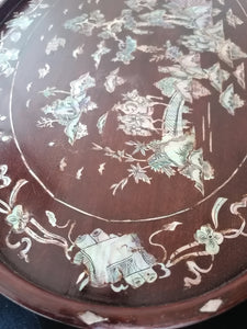 Plateau ovale bois nacre personnages fleurs Vietnam Indochine 19è