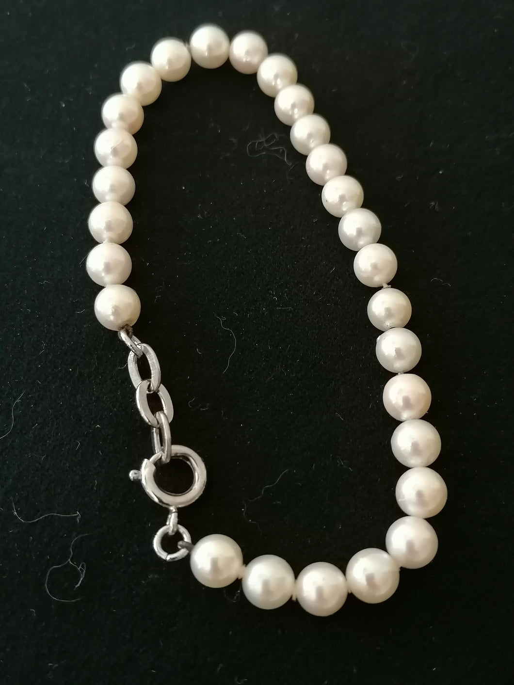 Bracelet perle de culture belle qualité.
