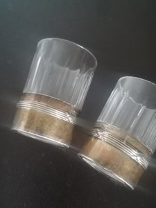 Paire de gobelet en cristal et argent à liqueurs