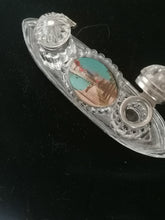 Charger l&#39;image dans la galerie, Mini encrier souvenir de Quimper en cristal pressé
