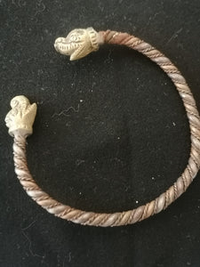 Bracelet style Vikings en bornze laiton et cuivre. 