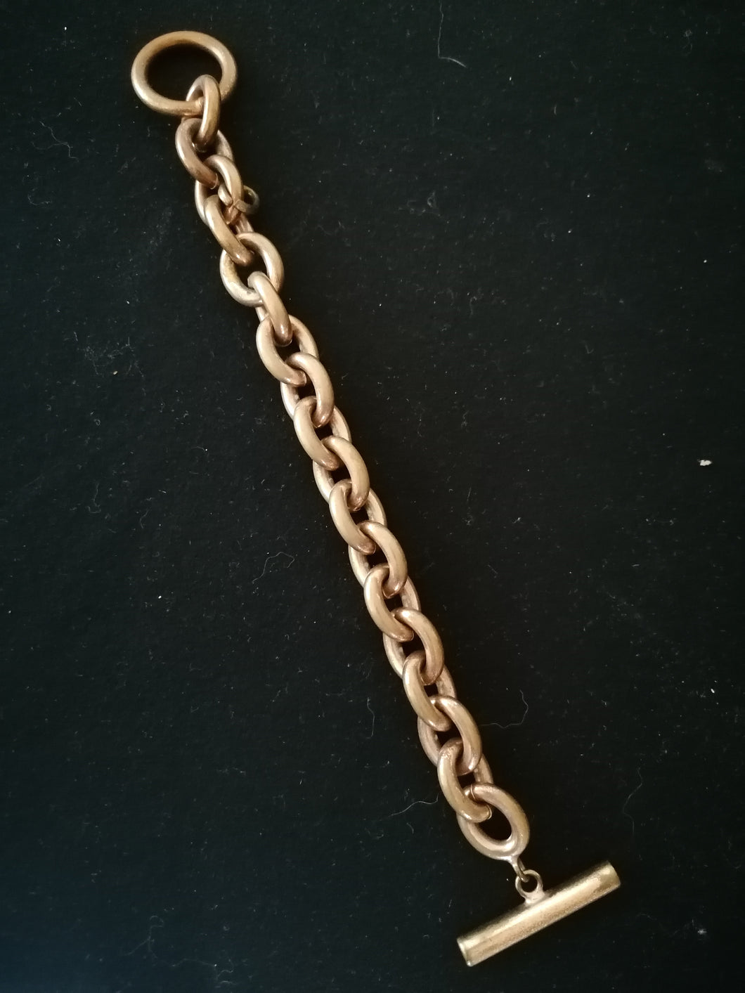 Bracelet en bronze massif  chaîne d'ancre, belle qualité. Et ancien.