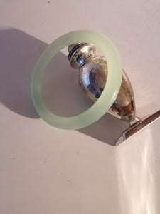 Bracelet en verre style jade. Parfait état 