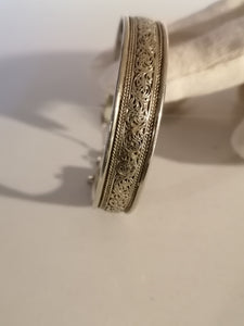 Bracelet oriental en nickel 