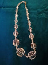 Charger l&#39;image dans la galerie, Collier perles en cristal taillé à facettes 
