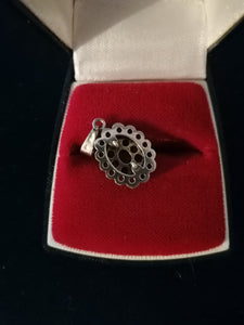 Pendentif ancien argent doré et cristaux de bohème taillé. Poinçons Tchécoslovaquie 1950 titre argent 0.835