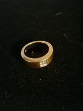 Charger l&#39;image dans la galerie, Bague en argent massif doré et cristaux taillé.
