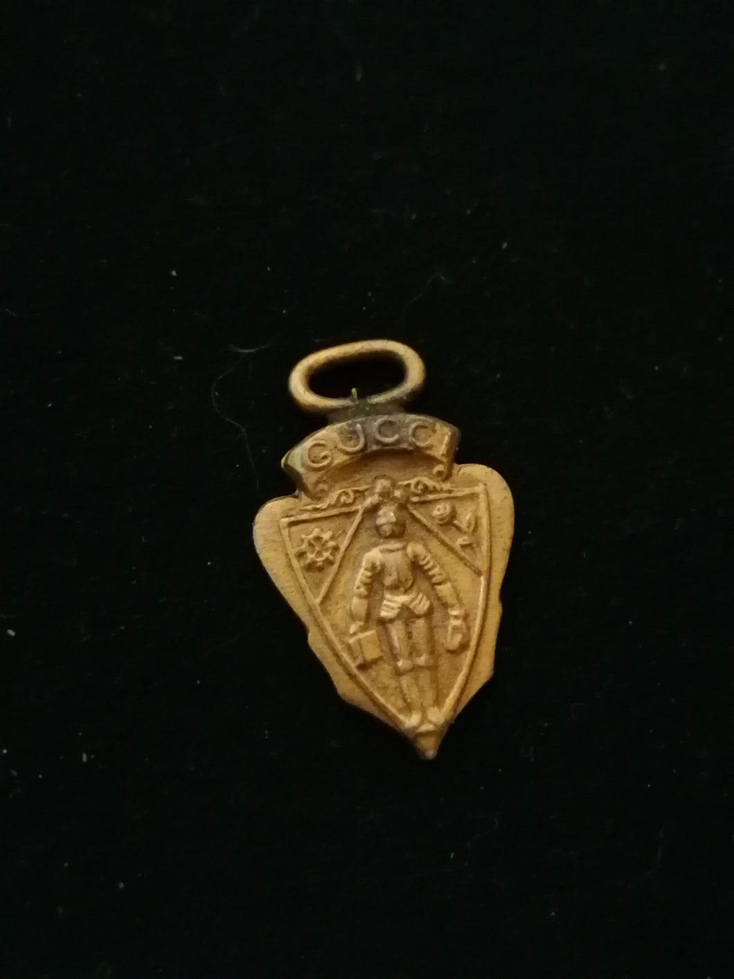 Gucci pendentif en bronze doré original, va en principe sur les sac à main