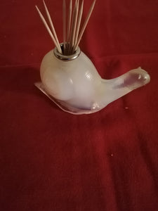 Escargot en verre opalescent, porte Pic