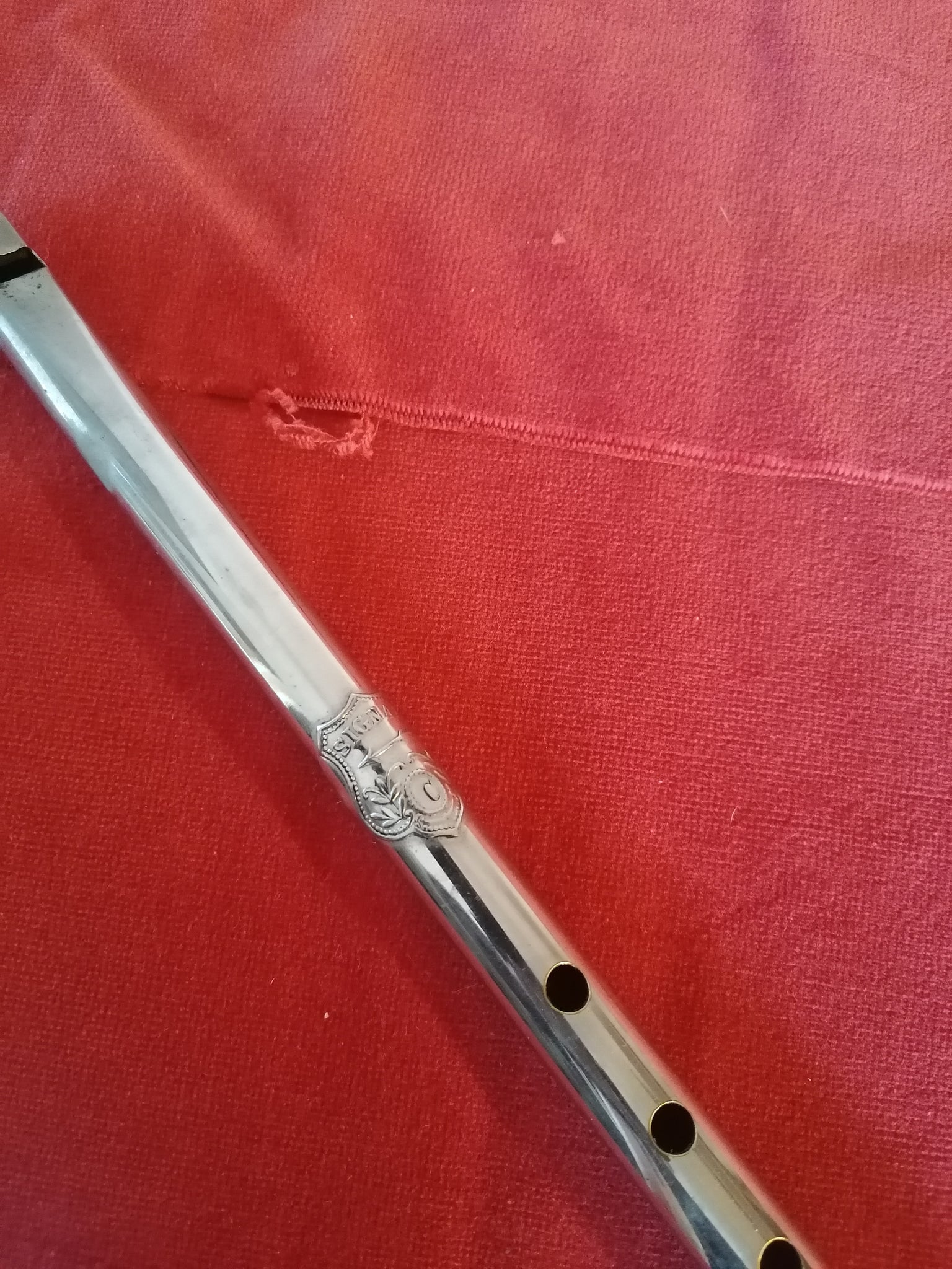 Flûte Irlandaise vintage en métal chromé. Marque Signal – Salle des Ventes  La Découverte