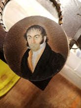 Charger l&#39;image dans la galerie, Miniature ancienne portrait homme avec cadre d&#39;origine, d&#39;époque Napoléon III 

