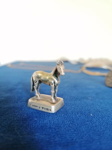 Petit cheval en argent massif Suédois XXème orfèvre à identifier 