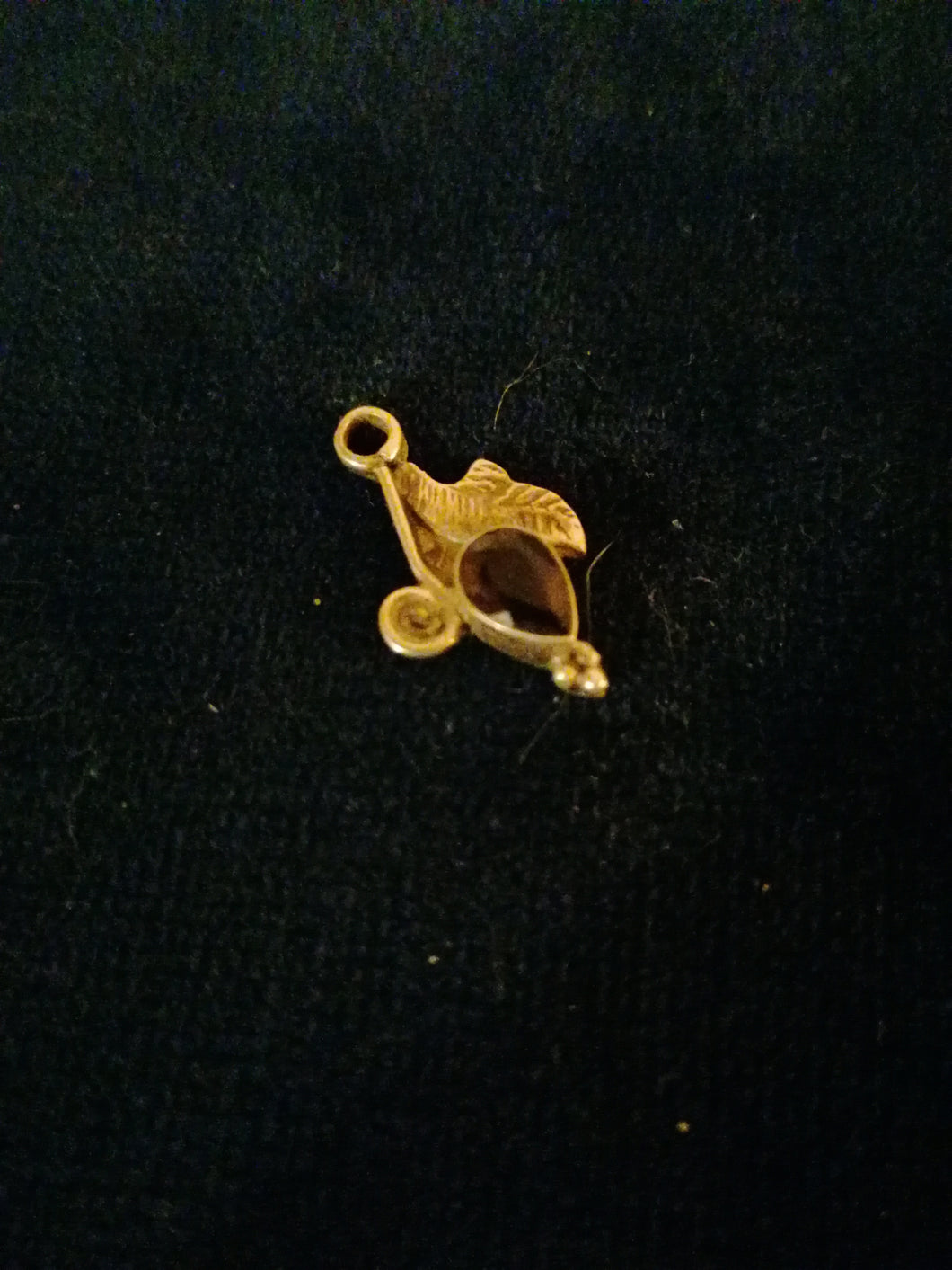 Pendentif argent et cristal taillé 