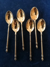 Charger l&#39;image dans la galerie, W&amp;s Sorensen Danemark, 6 ravissantes cuillères à café en argent doré 
