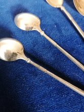 Charger l&#39;image dans la galerie, W&amp;s Sorensen Danemark, 6 ravissantes cuillères à café en argent doré 
